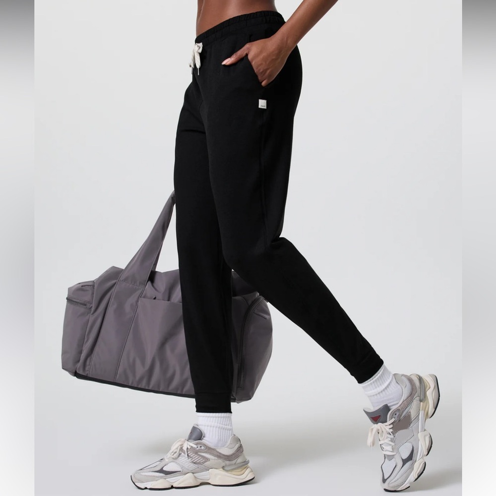 Vuori Black Track Pants with Tapered Leg Design